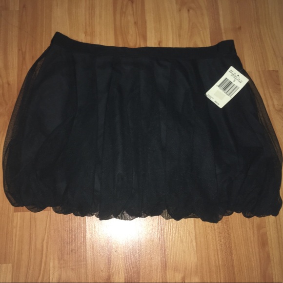 {guess} 🆕 skirt - Picture 2 of 6